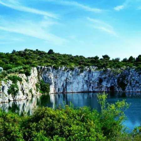 A5 Cozy Apt With Big Garden Balcony & Grill * Rogoznica (Sibenik-Knin)